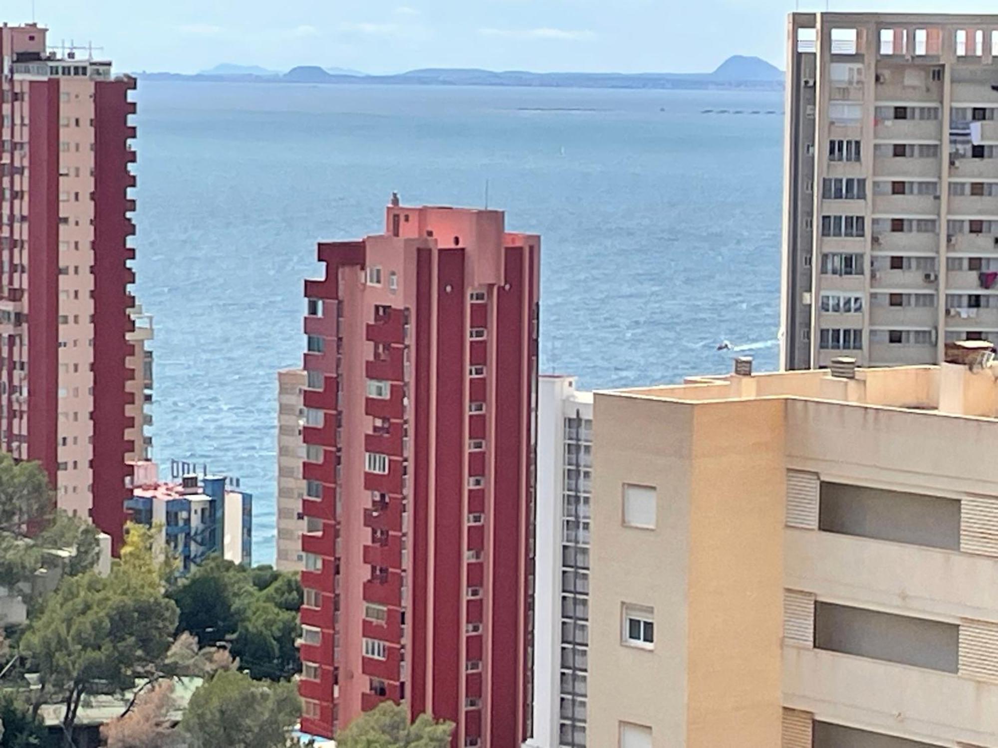 Apartamento Con Vistas Y Bien Ubicado Renovado Benidorm Exterior photo